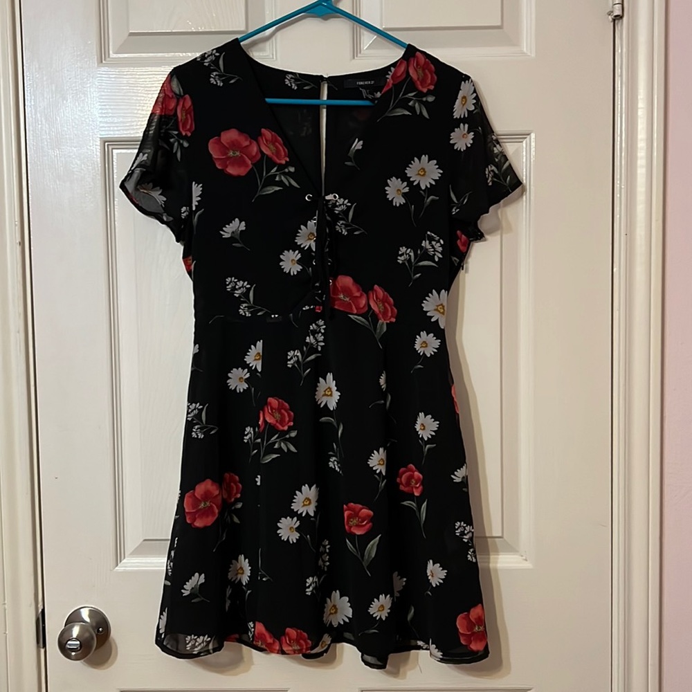 Forever 21 Floral Dress Size US L